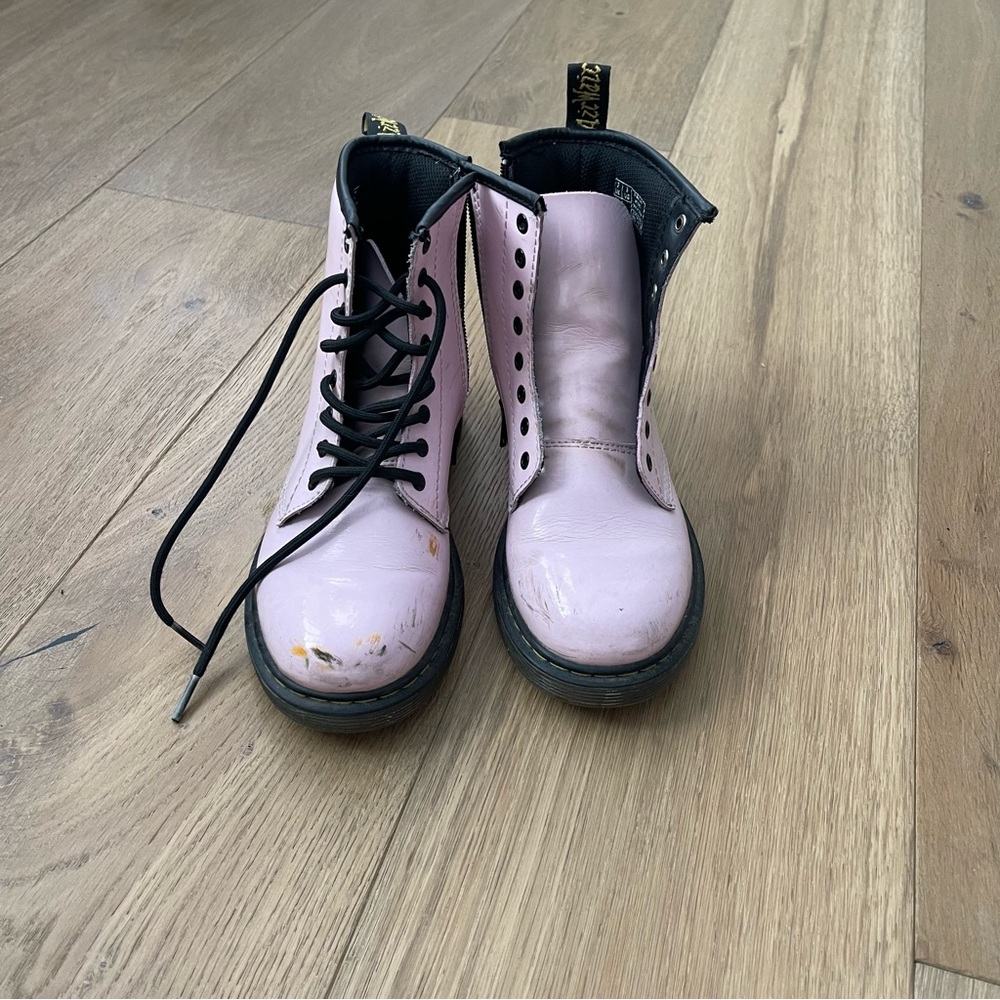 Pink big kids size 3 Dr Martin’s